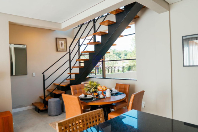 Imagem Sobrado com 3 Quartos à Venda, 169 m² em Posses - Serra Negra