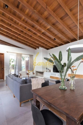Imagem Casa de Condomínio com 4 Quartos à Venda, 226 m² em Centro - Xangri-la