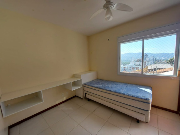 Imagem Apartamento com 2 Quartos à Venda, 74 m² em Agronômica - Florianópolis