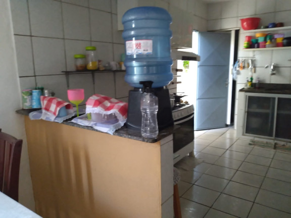 Imagem Casa com 3 Quartos à Venda, 330 m² em Comprida - Teresina