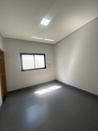 Imagem Casa com 3 Quartos à Venda, 280 m² em Parque Das Flores - Goiânia Imagem Casa com 3 Quartos à Venda, 280 m² em Parque Das Flores - Goiânia