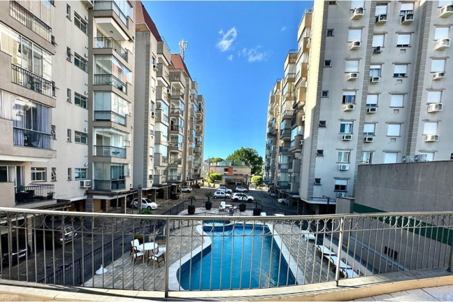 Imagem Apartamento com 3 Quartos à Venda, 108 m² em São Sebastião - Porto Alegre