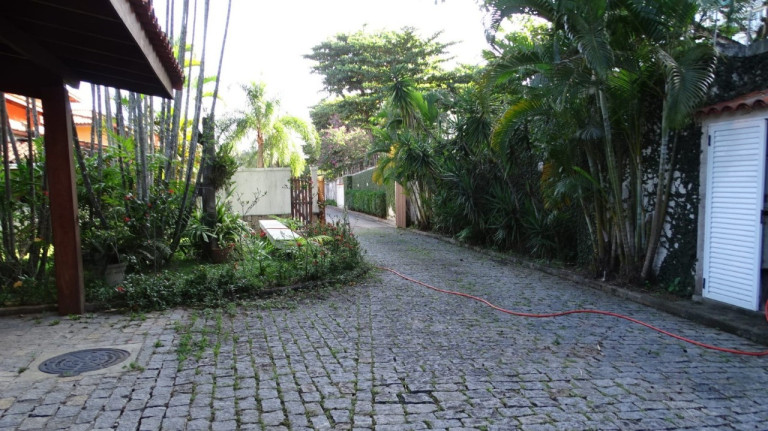 Imagem Casa de Condomínio com 6 Quartos à Venda, 1.593 m² em Barra Da Tijuca - Rio De Janeiro Imagem Casa de Condomínio com 6 Quartos à Venda, 1.593 m² em Barra Da Tijuca - Rio De Janeiro