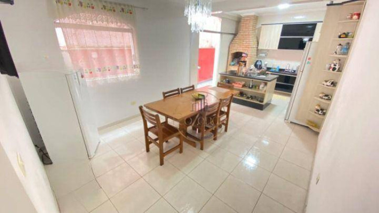 Sobrado com 3 Quartos à Venda, 288 m² em Parque Dos Bancários - São Paulo