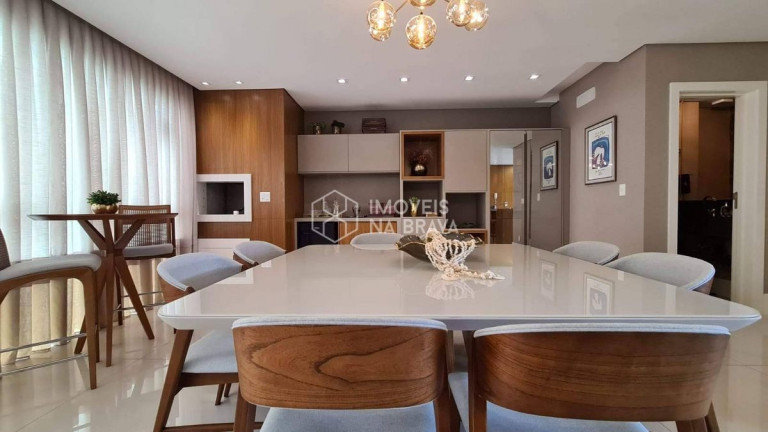 Imagem Apartamento com 4 Quartos à Venda, 190 m² em Praia Brava - Itajaí Imagem Apartamento com 4 Quartos à Venda, 190 m² em Praia Brava - Itajaí