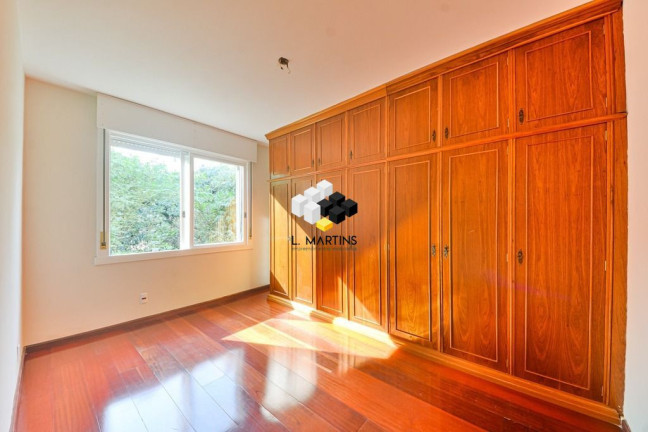 Imagem Apartamento com 3 Quartos à Venda, 100 m² em Moinhos De Vento - Porto Alegre Imagem Apartamento com 3 Quartos à Venda, 100 m² em Moinhos De Vento - Porto Alegre