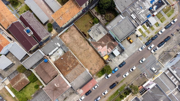 Imagem Terreno à Venda, 372 m² em Sítio Cercado - Curitiba