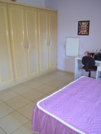 Imagem Casa com 3 Quartos à Venda, 181 m² em Parque Santa Fe - Porto Alegre Imagem Casa com 3 Quartos à Venda, 181 m² em Parque Santa Fe - Porto Alegre