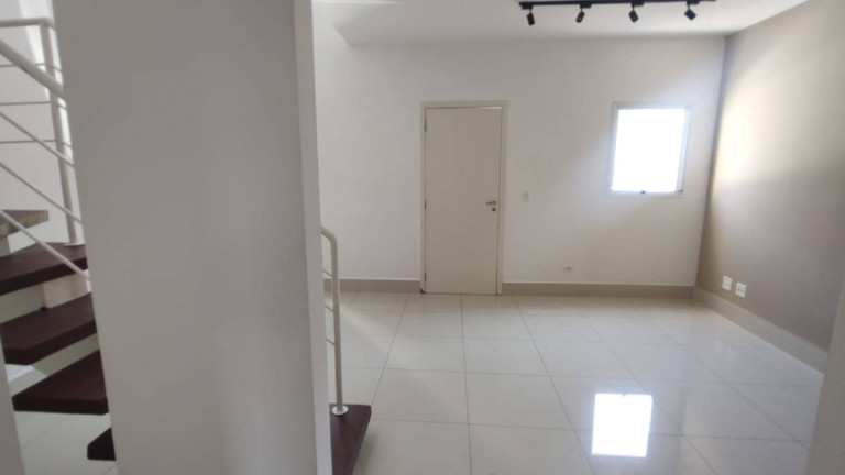 Imagem Casa de Condomínio com 3 Quartos para Alugar, 136 m² em Paisagem Renoir - Cotia Imagem Casa de Condomínio com 3 Quartos para Alugar, 136 m² em Paisagem Renoir - Cotia