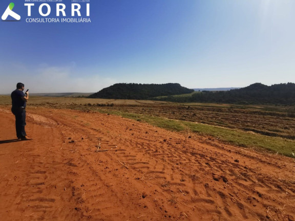 Imagem Imóvel com 5 Quartos à Venda, 9.430.740 m² em Centro - Santa Maria Da Serra Imagem Imóvel com 5 Quartos à Venda, 9.430.740 m² em Centro - Santa Maria Da Serra