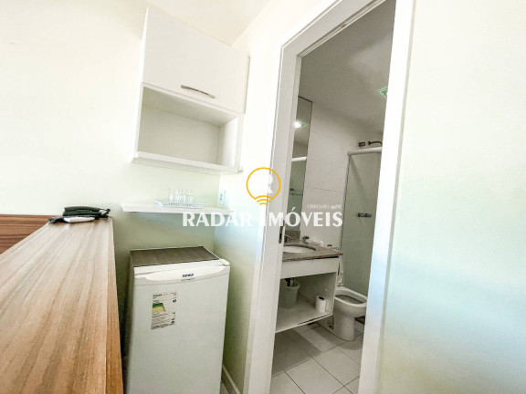 Imagem Apartamento com 2 Quartos à Venda, 70 m² em Algodoal - Cabo Frio