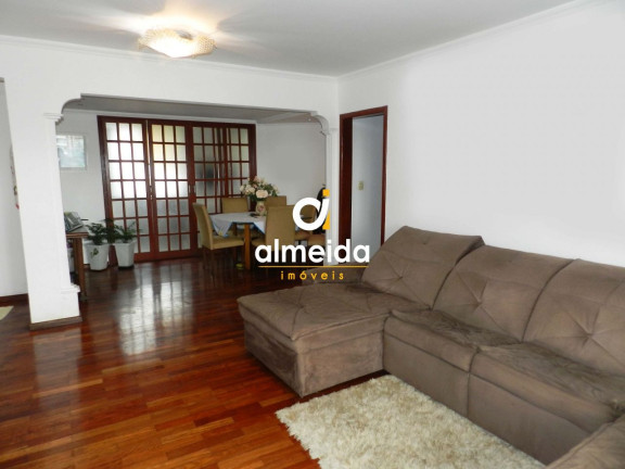 Imagem Apartamento com 3 Quartos à Venda, 178 m² em Nossa Senhora Medianeira - Santa Maria