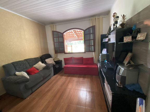 Imagem Casa com 4 Quartos à Venda, 2.000 m² em Califórnia - Betim Imagem Casa com 4 Quartos à Venda, 2.000 m² em Califórnia - Betim