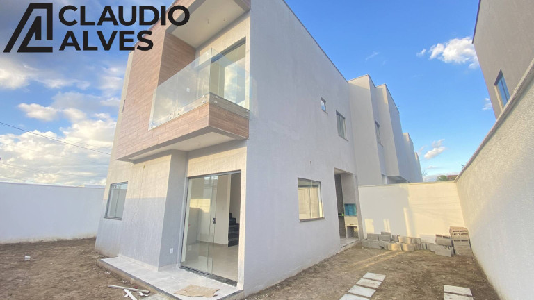 Imagem Casa com 3 Quartos à Venda, 90 m² em Sim - Feira De Santana
