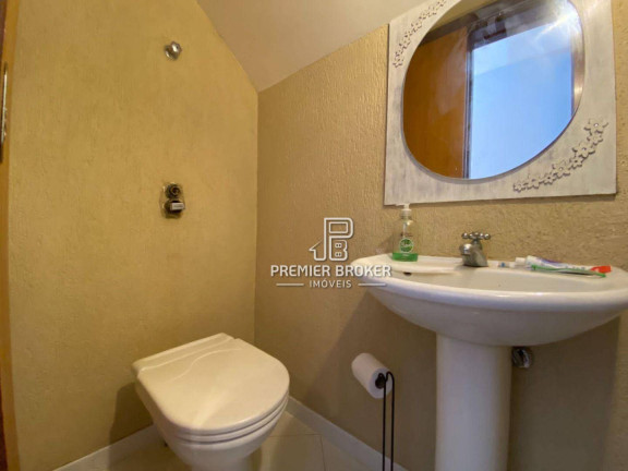Imagem Casa com 4 Quartos à Venda, 150 m² em Alto - Teresópolis