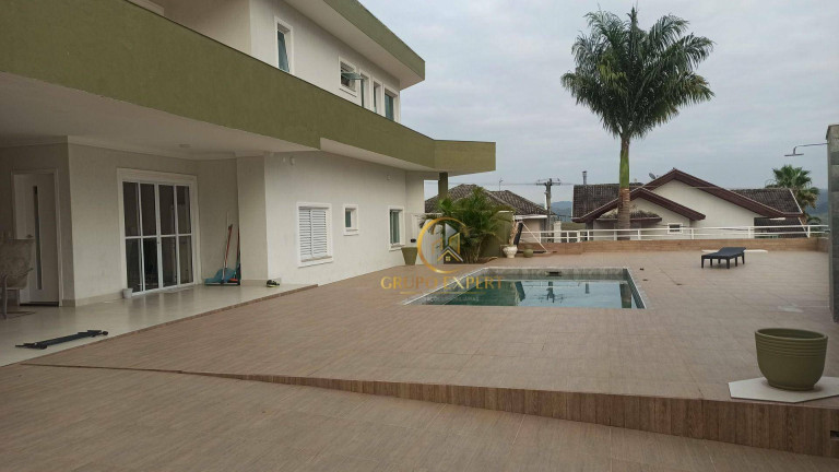 Imagem Sobrado com 5 Quartos à Venda ou Locação, 900 m² em Condomínio Residencial Jaguary - São José Dos Campos Imagem Sobrado com 5 Quartos à Venda ou Locação, 900 m² em Condomínio Residencial Jaguary - São José Dos Campos