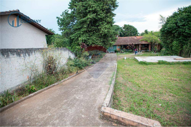 Imagem Casa com 6 Quartos à Venda, 2.790 m² em Vila São João - Irati Imagem Casa com 6 Quartos à Venda, 2.790 m² em Vila São João - Irati