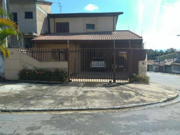 Casa com 4 Quartos à Venda, 250 m² em Esplanada Independência - Taubaté