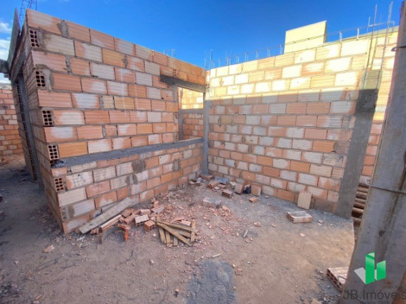 Imagem Casa com 2 Quartos à Venda, 45 m² em Jardim Olímpico - Montes Claros