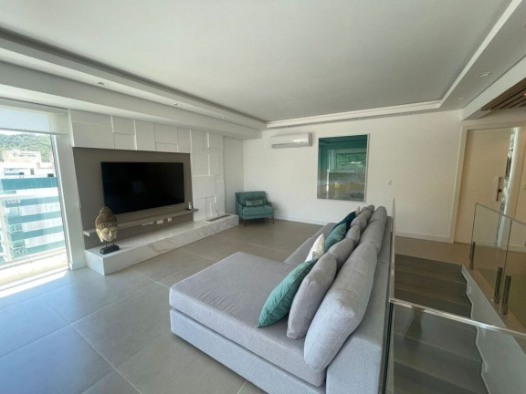 Imagem Apartamento com 3 Quartos à Venda, 230 m² Imagem Apartamento com 3 Quartos à Venda, 230 m²