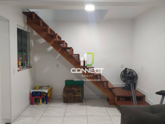 Imagem Casa com 2 Quartos à Venda, 180 m² em Espinheiros - Itajaí