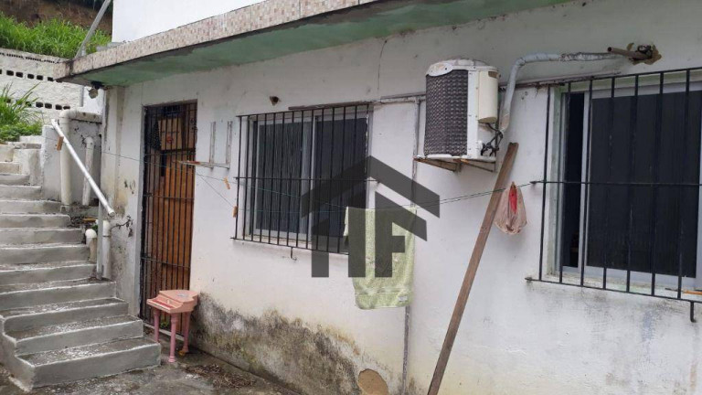 Imagem Casa com 3 Quartos à Venda, 180 m² em Dois Unidos - Recife