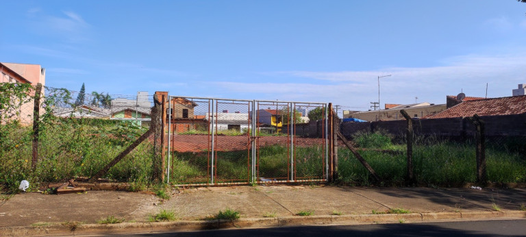 Imagem Terreno à Venda, 900 m² em Jardim Esmeralda - Limeira Imagem Terreno à Venda, 900 m² em Jardim Esmeralda - Limeira