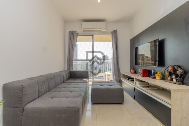 Imagem Apartamento com 2 Quartos à Venda, 54 m² em Moema - São Paulo