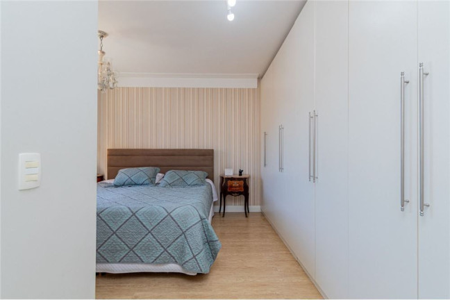 Imagem Apartamento com 3 Quartos à Venda, 131 m² em Menino Deus - Porto Alegre