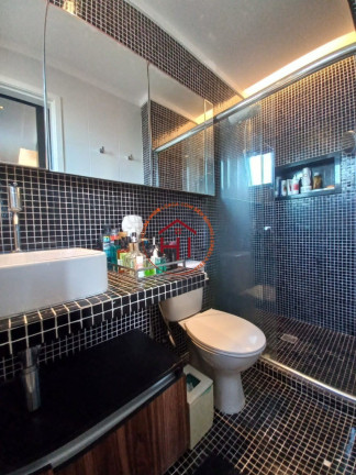 Imagem Apartamento com 2 Quartos à Venda, 77 m² em Costa Azul - Salvador
