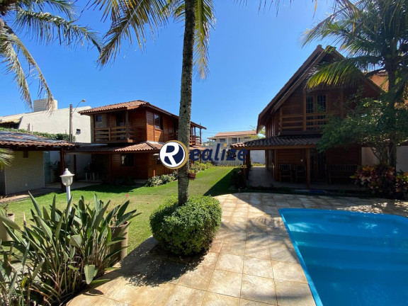 Imagem Casa com 6 Quartos à Venda, 500 m² em Santa Mônica - Guarapari