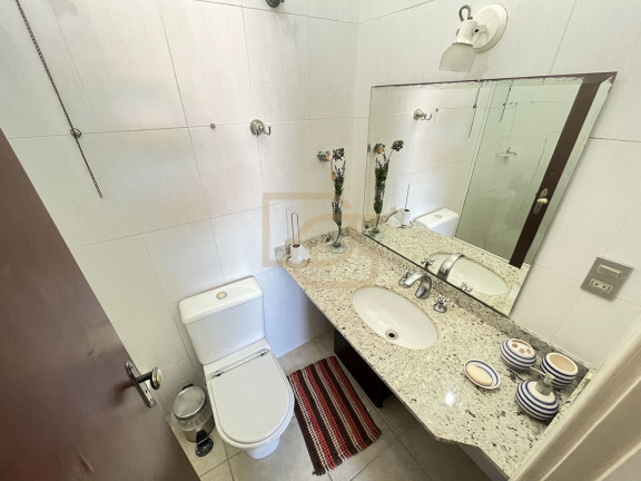 Imagem Sobrado com 6 Quartos à Venda, 223 m² em Jardim Virgínia - Guarujá