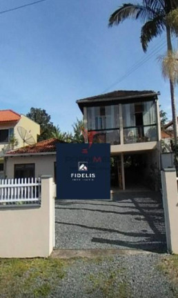 Imagem Casa com 4 Quartos à Venda, 150 m² em Centro - Penha