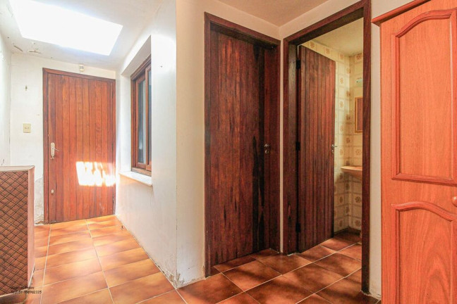 Imagem Casa com 4 Quartos à Venda, 252 m² em Jardim Isabel - Porto Alegre