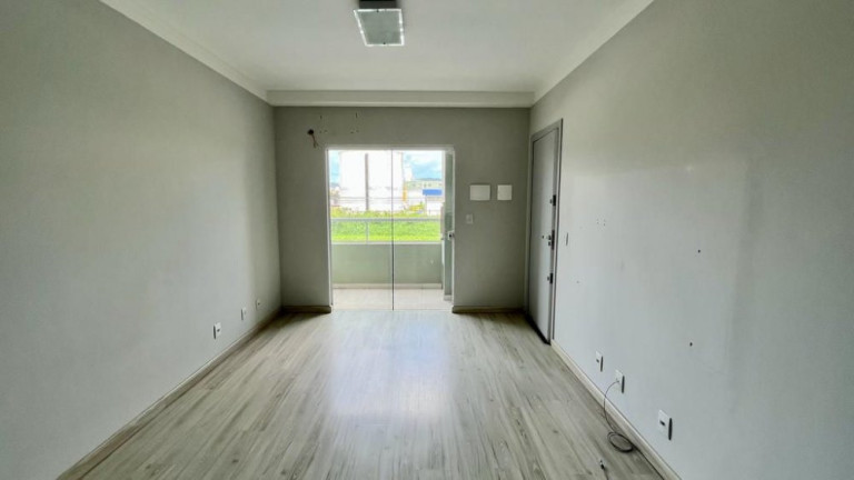 Imagem Apartamento com 2 Quartos à Venda, 66 m² em Santa Regina - Camboriú
