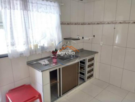 Imagem Casa com 4 Quartos à Venda, 170 m² em Jardim Hedy - Mogi Guaçu Imagem Casa com 4 Quartos à Venda, 170 m² em Jardim Hedy - Mogi Guaçu