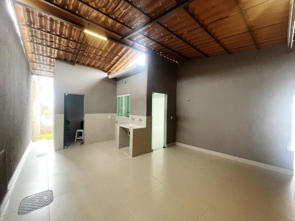 Imagem Casa com 3 Quartos à Venda, 220 m² em Arniqueiras - Brasilia Imagem Casa com 3 Quartos à Venda, 220 m² em Arniqueiras - Brasilia
