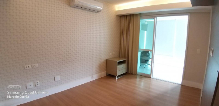 Imagem Apartamento com 3 Quartos à Venda, 210 m² em Icaraí - Niterói Imagem Apartamento com 3 Quartos à Venda, 210 m² em Icaraí - Niterói