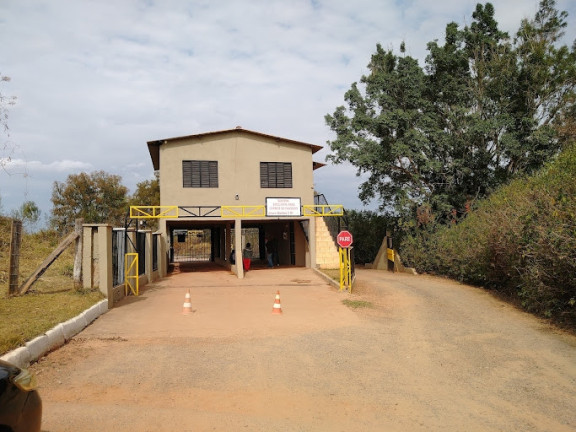 Imagem Chácara com 3 Quartos à Venda, 1.800 m² em Centro - Alfenas Imagem Chácara com 3 Quartos à Venda, 1.800 m² em Centro - Alfenas