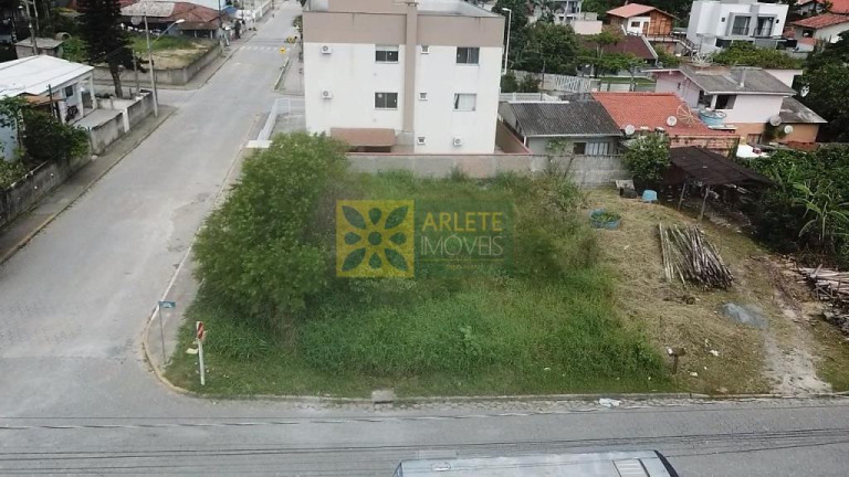 Imagem Terreno à Venda, 378 m² em José Amândio - Bombinhas Imagem Terreno à Venda, 378 m² em José Amândio - Bombinhas
