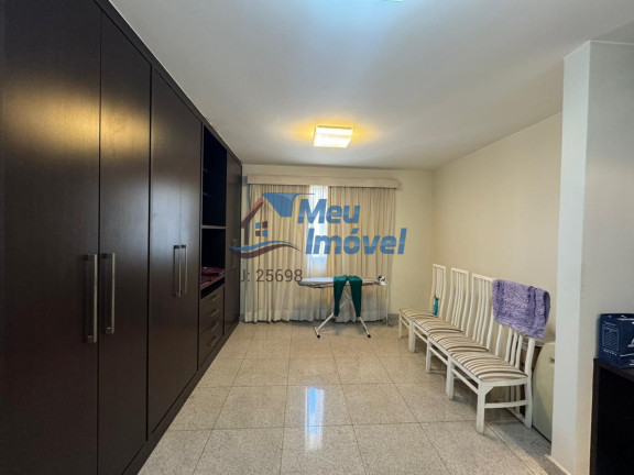 Imagem Casa com 4 Quartos à Venda, 493 m² em Asa Sul - Brasília
