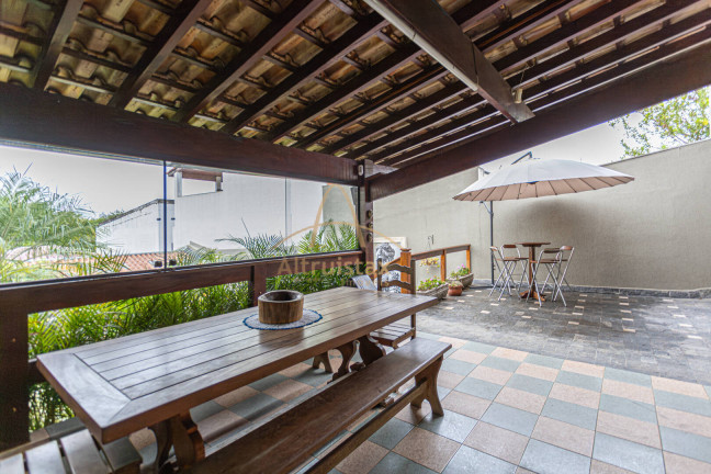 Imagem Casa com 2 Quartos à Venda, 197 m² em Bela Vista - Osasco
