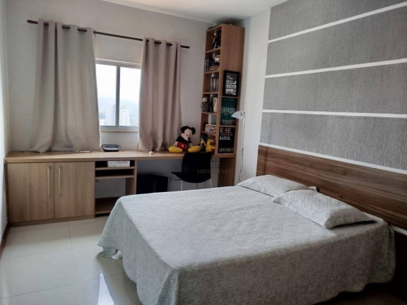 Imagem Apartamento com 4 Quartos à Venda, 18.539 m² em Monte Castelo - Volta Redonda Imagem Apartamento com 4 Quartos à Venda, 18.539 m² em Monte Castelo - Volta Redonda