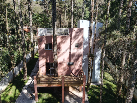 Imagem Casa com 3 Quartos à Venda, 190 m² em Região Do Parque Pedra Do Baú - Campos Do Jordão Imagem Casa com 3 Quartos à Venda, 190 m² em Região Do Parque Pedra Do Baú - Campos Do Jordão