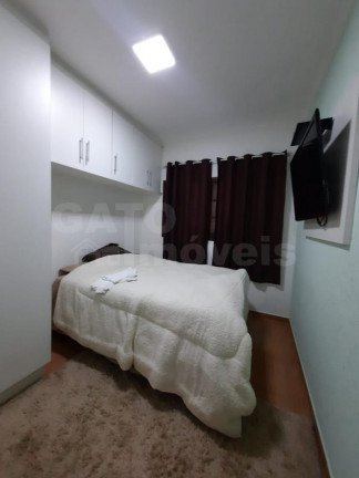 Imagem Casa com 2 Quartos à Venda, 95 m² em Santa Terezinha (jordanésia) - Cajamar