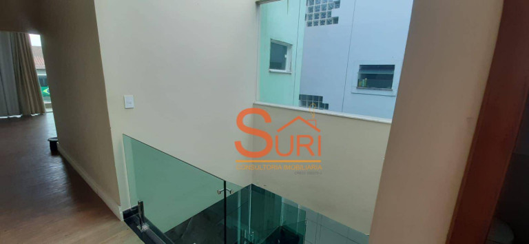Imagem Casa com 3 Quartos à Venda, 320 m² em Jardim Guapituba - Mauá Imagem Casa com 3 Quartos à Venda, 320 m² em Jardim Guapituba - Mauá
