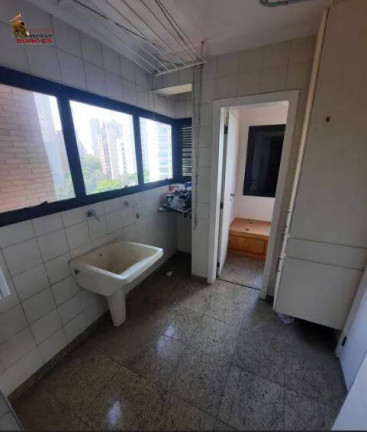 Imagem Apartamento com 3 Quartos à Venda, 127 m² em Vila Nova Conceição - São Paulo