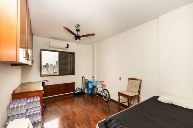 Imagem Apartamento com 3 Quartos à Venda, 151 m² em Vila Nova Conceição - São Paulo Imagem Apartamento com 3 Quartos à Venda, 151 m² em Vila Nova Conceição - São Paulo