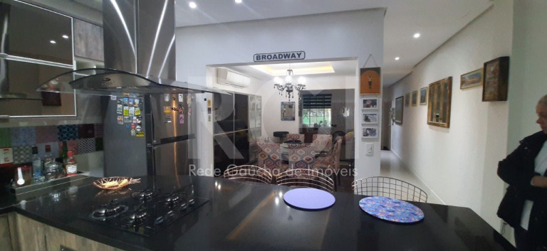Imagem Casa com 2 Quartos à Venda, 105 m² em Cidade Baixa - Porto Alegre
