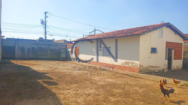 Casa com 2 Quartos à Venda,  em Vila Aparecida - Taubaté
